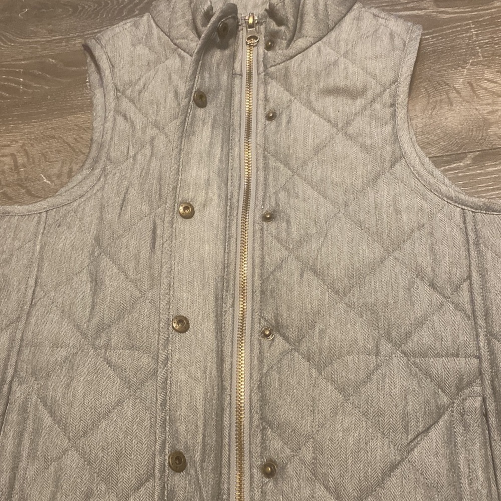 Girls magellan vest size large - Picture 3 of 4